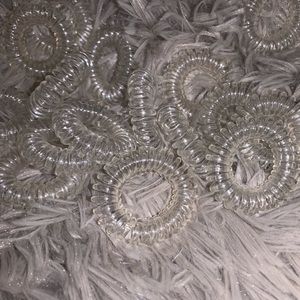 Clear spiral hair ties (24 brand new)